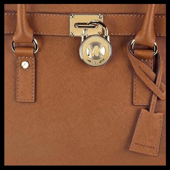 Michael Kors Large Pebbled Leather Hamilton Tote - Picture 2 of 6